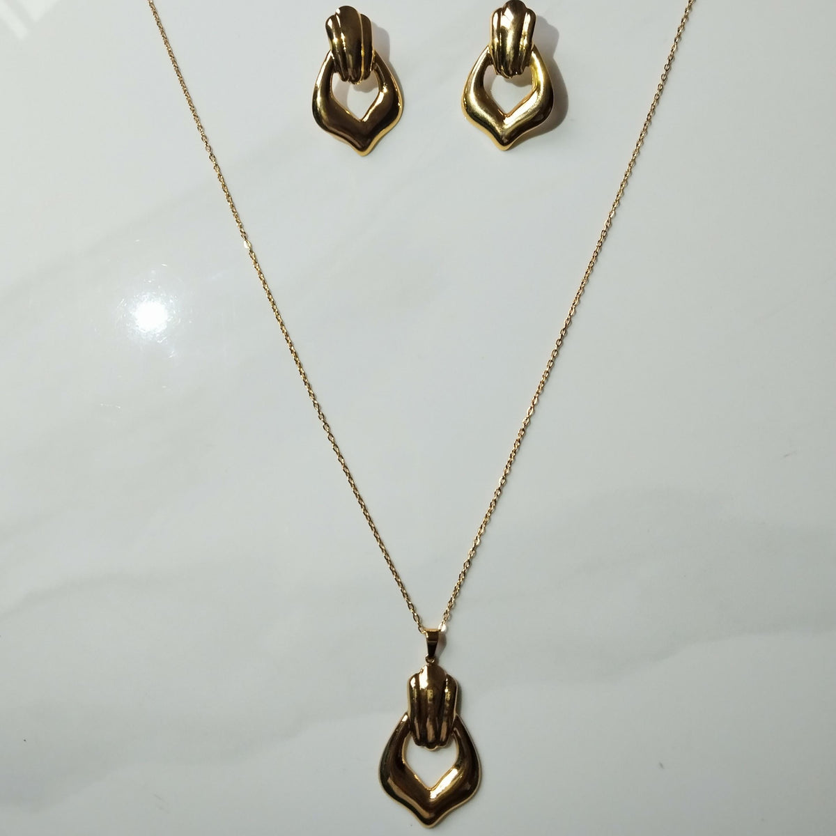 Anti Tarnish Stainless Steel Necklace with Earrings Set |Minimalist Gold Jewellery for women