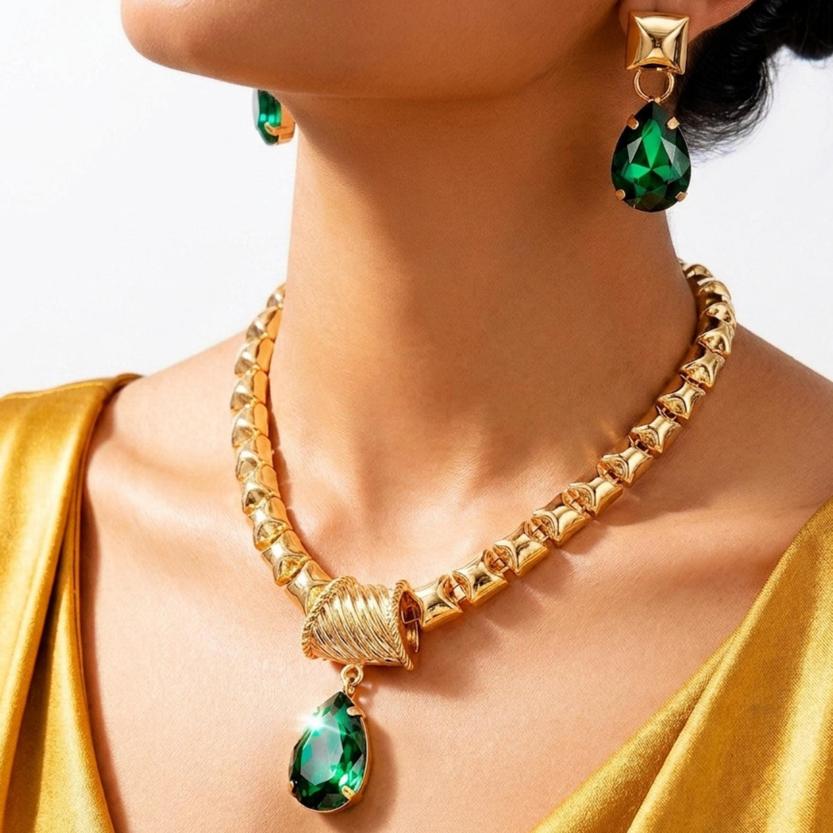 Green Necklace with Earrings Anti-Tarnish-jewellery set for women